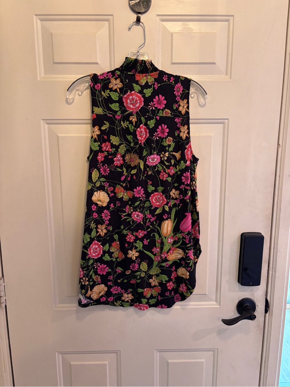 Anthropologie Bohemian Black Floral Sleeveless Button-Up Blouse - Picture 2 of 5